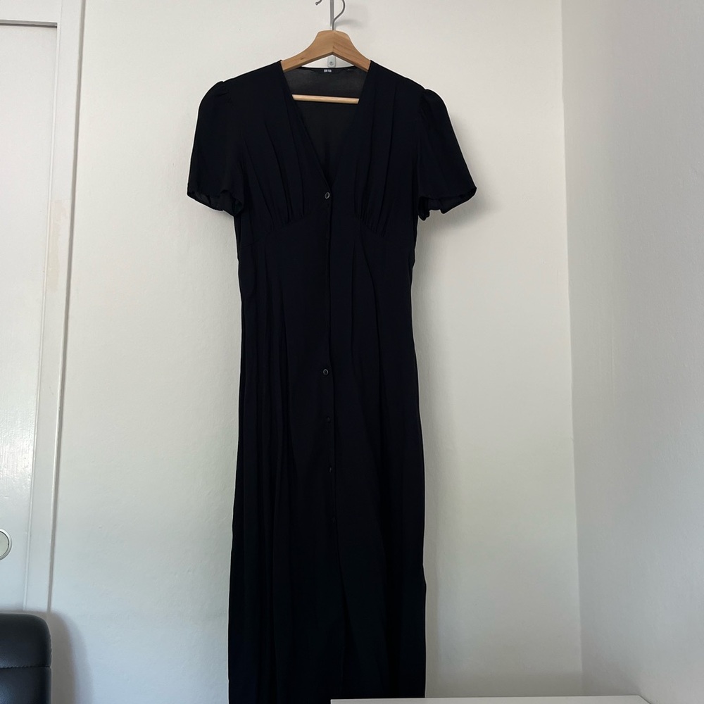 V Neck Short Sleeve Flare Dress